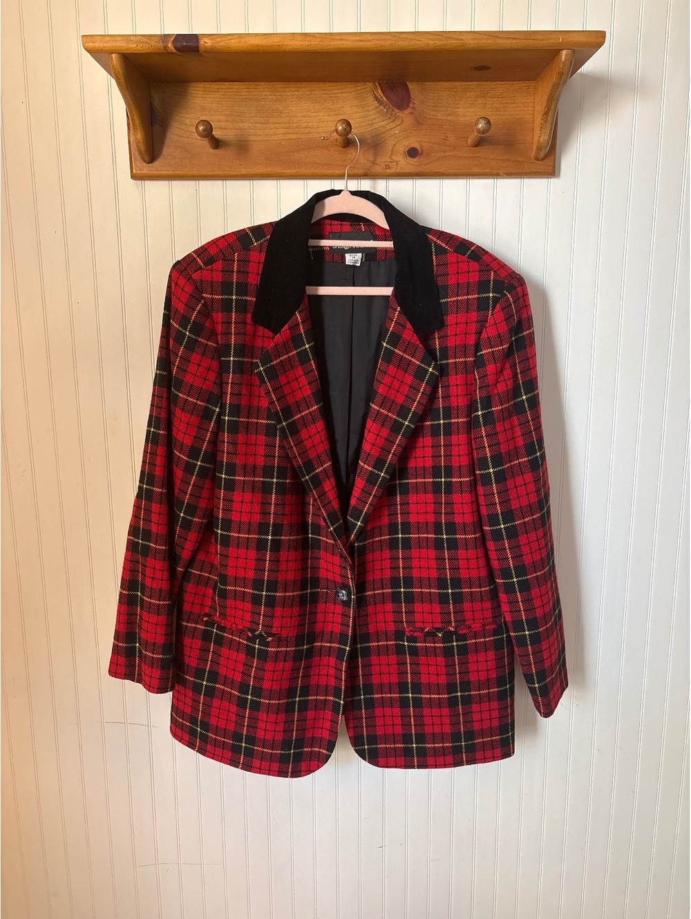 Women’s Sag Harbor Vintage coat size 14